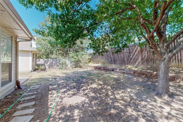 5425 Bryce Canyon Drive, Fort Worth, TX 76137