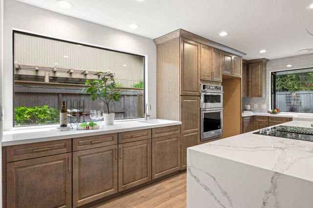 11438 Mother Lode Cir, Gold River, CA 95670