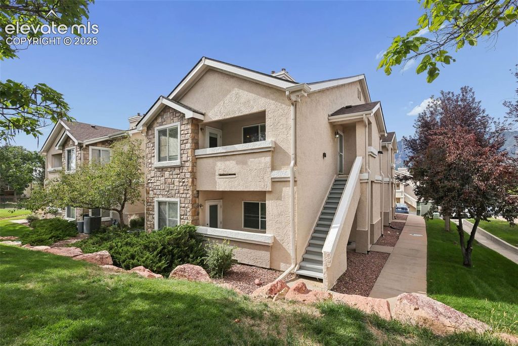 3850 Strawberry Field Grove F, Colorado Springs, CO 80906 — exterior