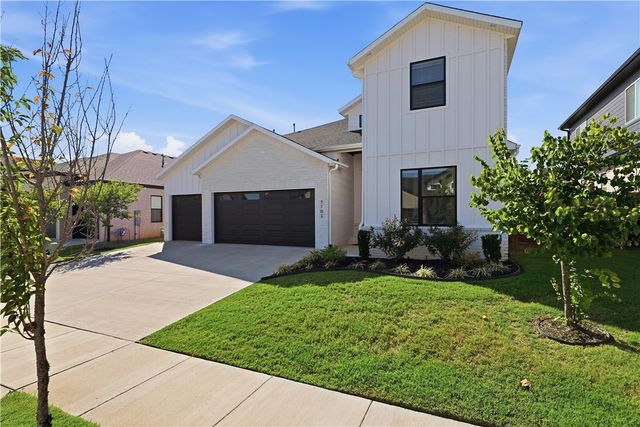 3703 SW Radiance Avenue, Bentonville, AR 72713