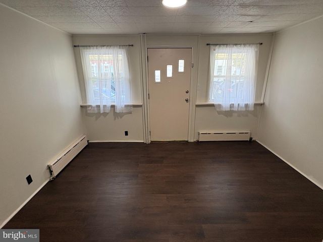 407 HUDSON ST, Trenton, NJ 08611