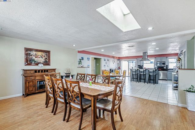 942 Purdue St, San Leandro, CA 94579