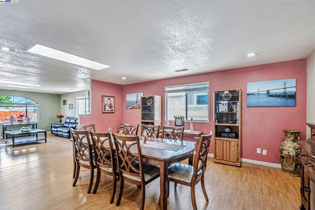942 Purdue St, San Leandro, CA 94579
