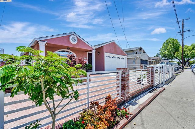 942 Purdue St, San Leandro, CA 94579