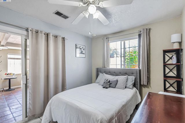 942 Purdue St, San Leandro, CA 94579