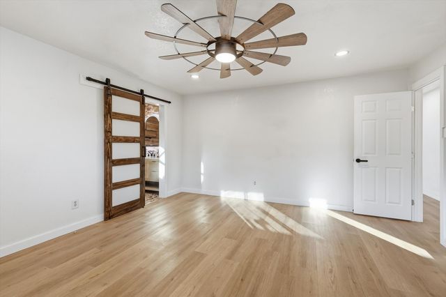 1404 Storm Court E, Bedford, TX 76022