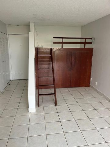 17021 N Bay Rd 508, Sunny Isles Beach, FL 33160