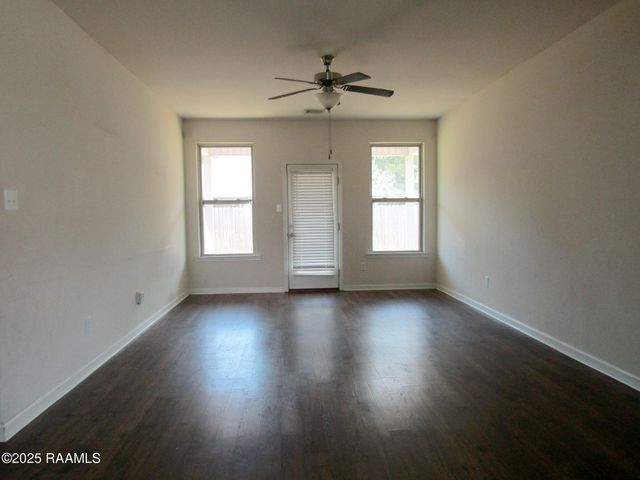 209 Marshfield Drive, Lafayette, LA 70507