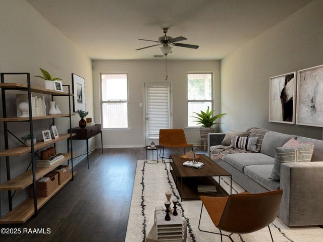 209 Marshfield Drive, Lafayette, LA 70507