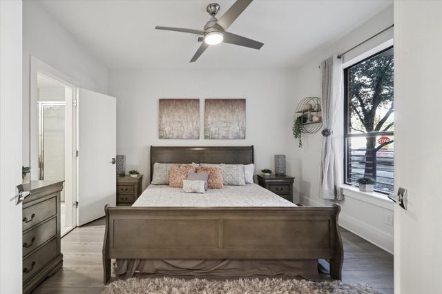 1717 Silver Street, Houston, TX 77007