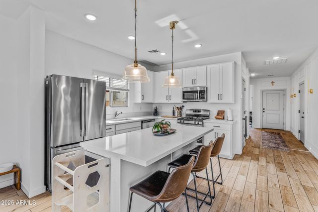 40445 W BRAVO Drive, Maricopa, AZ 85138