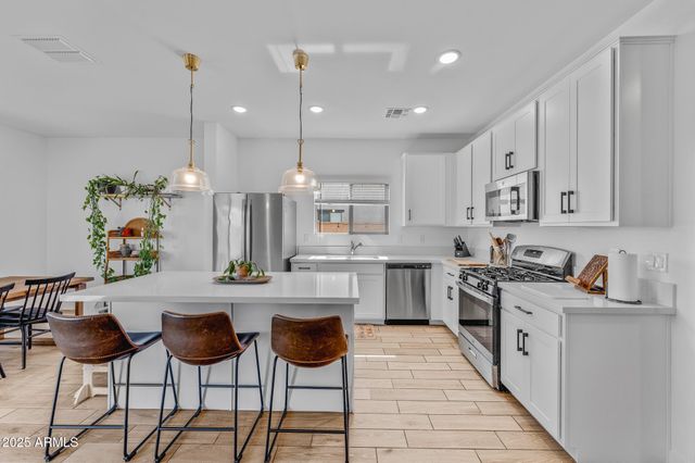 40445 W BRAVO Drive, Maricopa, AZ 85138