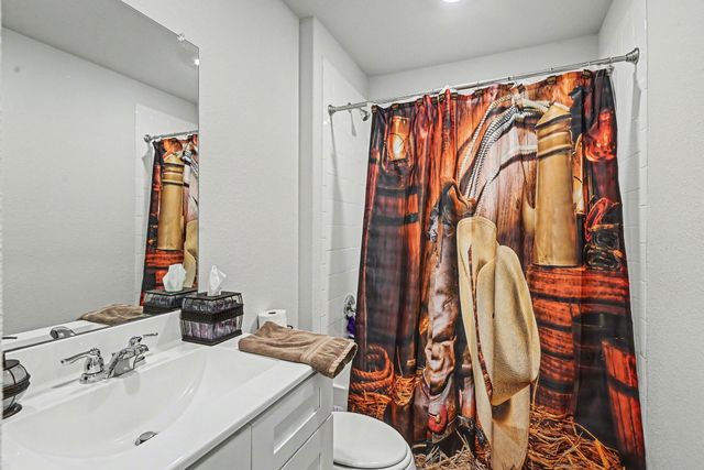 513 Bronze Circle W, Springtown, TX 76082