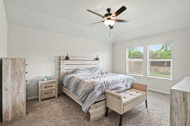 513 Bronze Circle W, Springtown, TX 76082