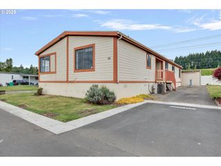 13900 Se HIGHWAY 212 68, Clackamas, OR 97015