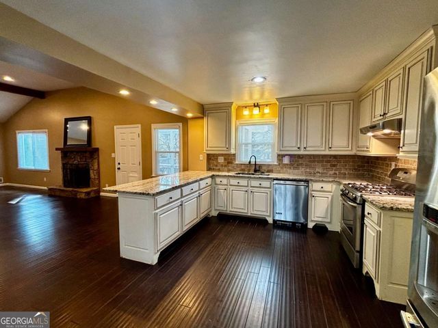 125 Lantern Ridge Court, Alpharetta, GA 30009