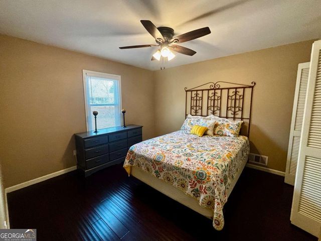 125 Lantern Ridge Court, Alpharetta, GA 30009