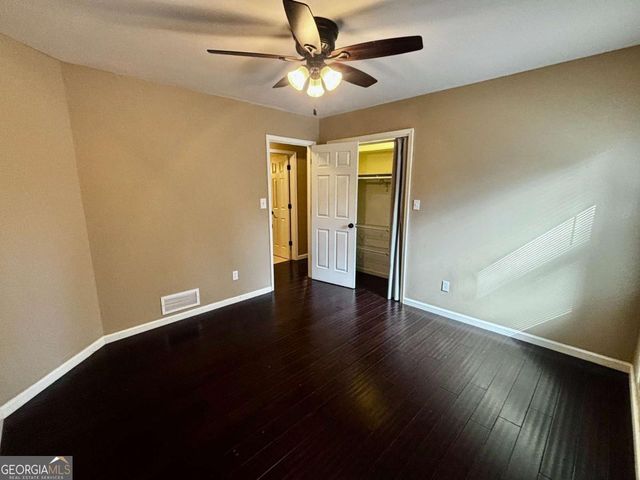 125 Lantern Ridge Court, Alpharetta, GA 30009