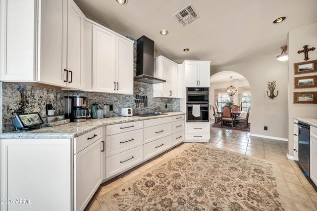 258 W YEARLING Road, Phoenix, AZ 85085