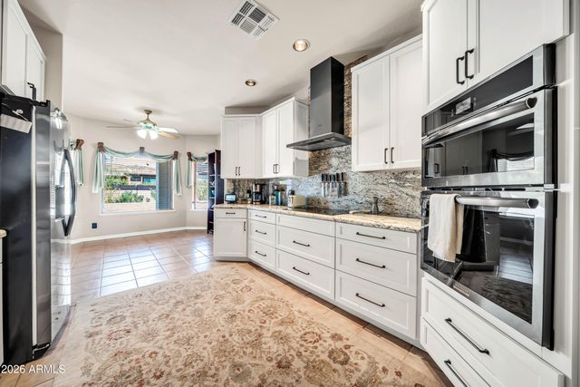 258 W YEARLING Road, Phoenix, AZ 85085