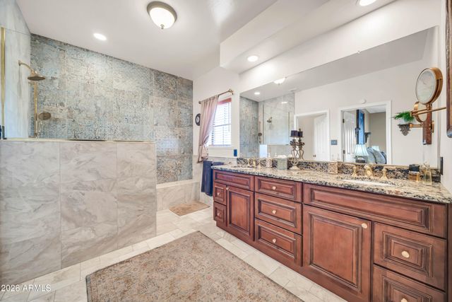 258 W YEARLING Road, Phoenix, AZ 85085