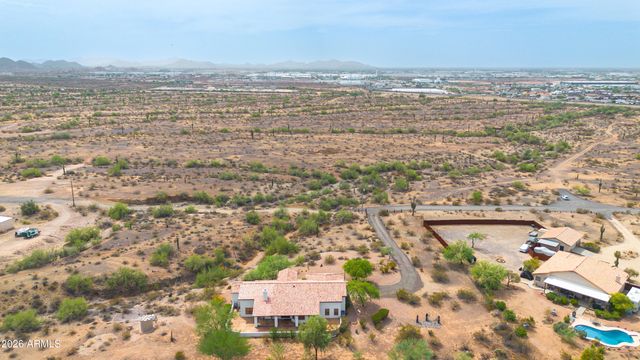 258 W YEARLING Road, Phoenix, AZ 85085