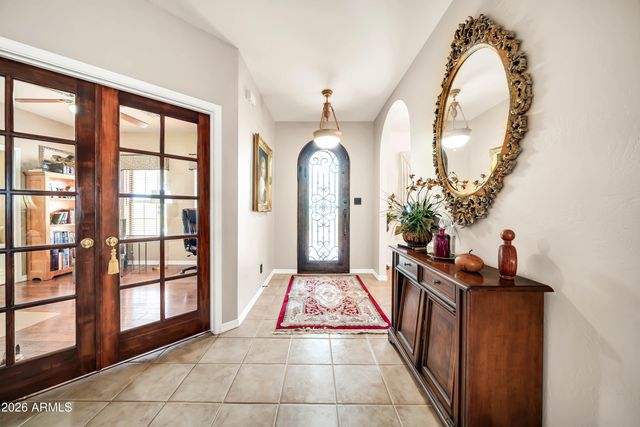 258 W YEARLING Road, Phoenix, AZ 85085