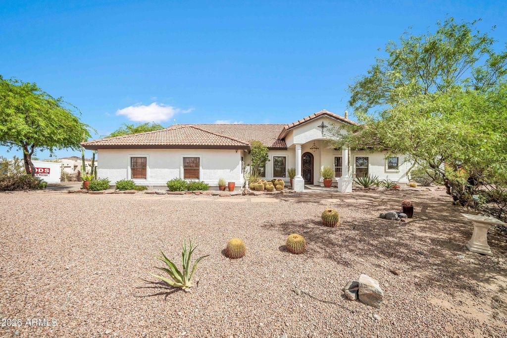 258 W YEARLING Road, Phoenix, AZ 85085 — exterior