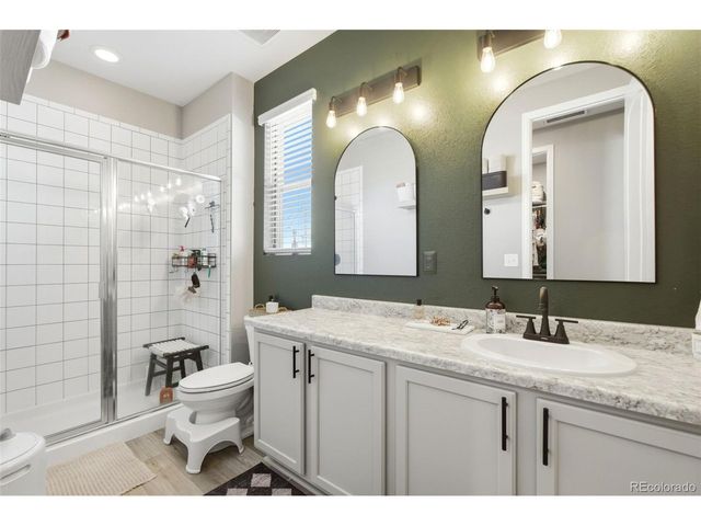 8831 E 105th Ln, Commerce City, CO 80640