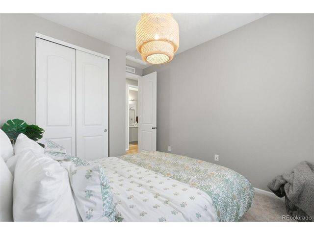 8831 E 105th Ln, Commerce City, CO 80640