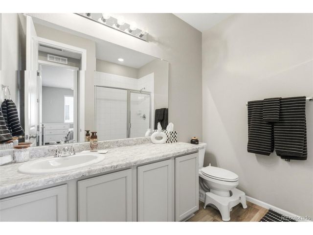 8831 E 105th Ln, Commerce City, CO 80640