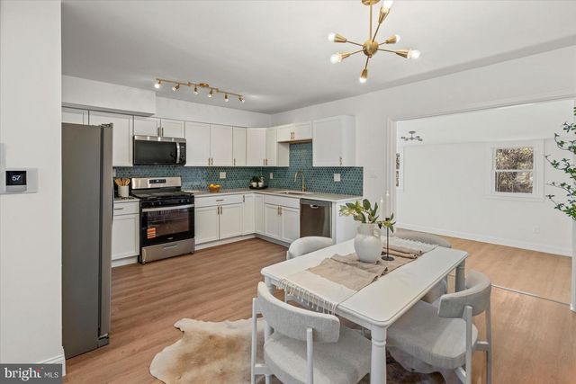 908 SCOTTS HILL DR, Baltimore, MD 21208