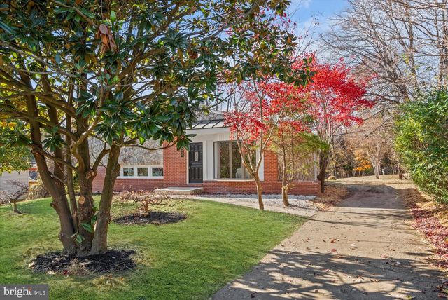 908 SCOTTS HILL DR, Baltimore, MD 21208