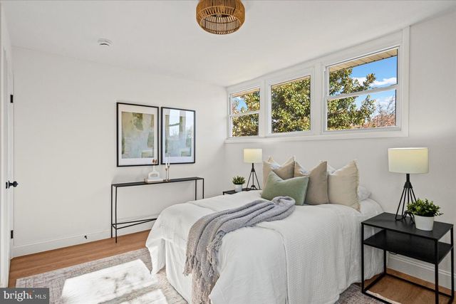 908 SCOTTS HILL DR, Baltimore, MD 21208