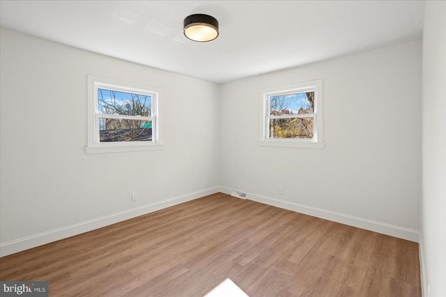 908 SCOTTS HILL DR, Baltimore, MD 21208