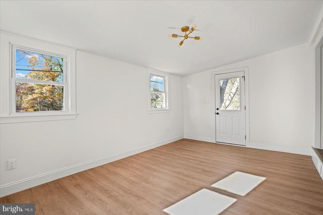 908 SCOTTS HILL DR, Baltimore, MD 21208