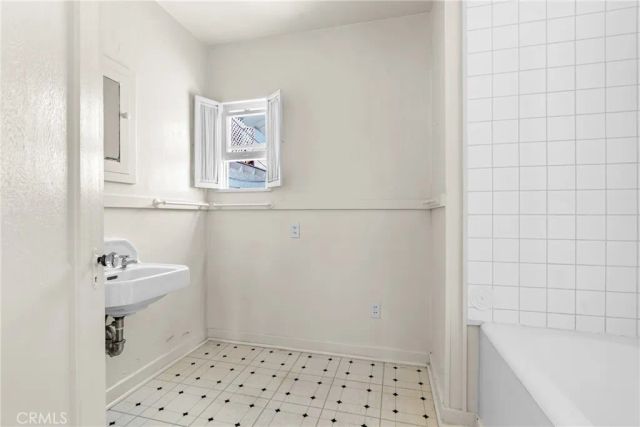 216 Amethyst, Newport Beach, CA 92662