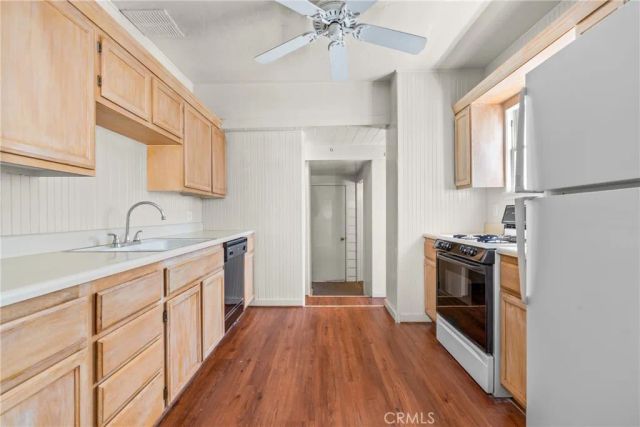 216 Amethyst, Newport Beach, CA 92662
