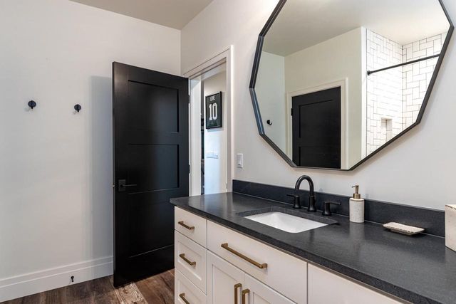 2411 LOXLEY COURT, Suamico, WI 54173