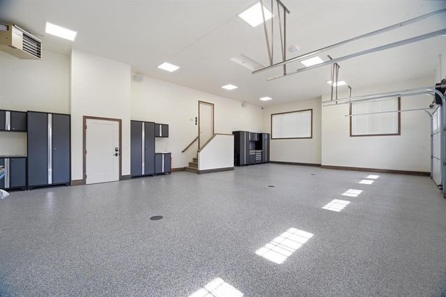 2411 LOXLEY COURT, Suamico, WI 54173