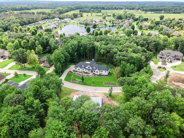 2411 LOXLEY COURT, Suamico, WI 54173