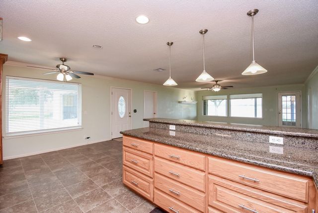748 W Bayshore Drive, Palacios, TX 77465