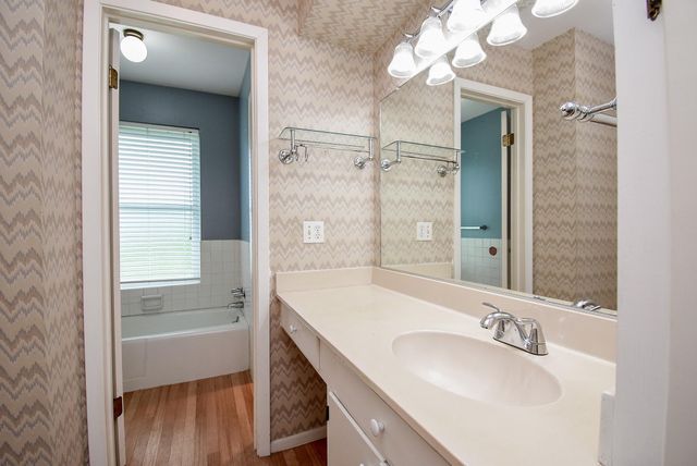 748 W Bayshore Drive, Palacios, TX 77465