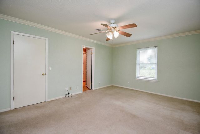 748 W Bayshore Drive, Palacios, TX 77465