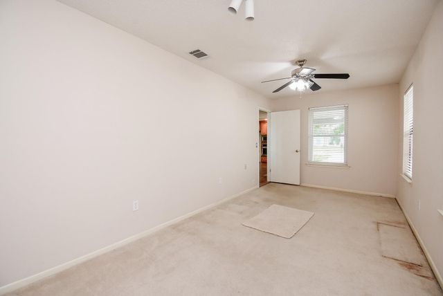 748 W Bayshore Drive, Palacios, TX 77465