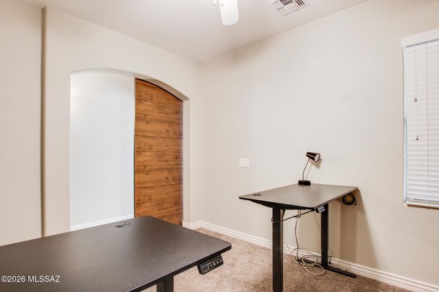 9709 N Hebden Way, Marana, AZ 85653