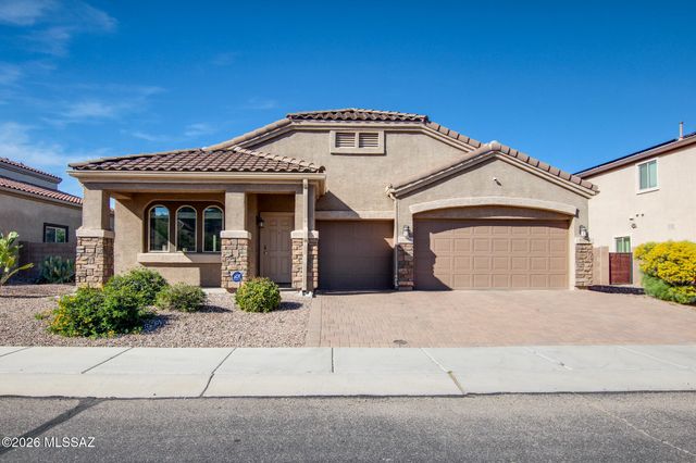 9709 N Hebden Way, Marana, AZ 85653