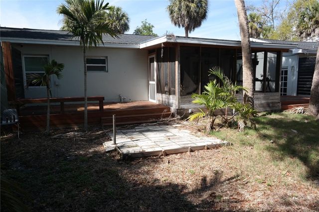 800 E HARBOR DRIVE S, St Petersburg, FL 33705