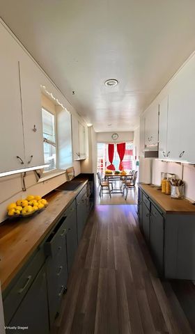 2162 45th Avenue, Oakland, CA 94601