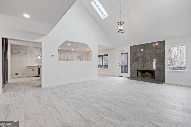 4732 Walnut Bend Drive, Gainesville, GA 30507
